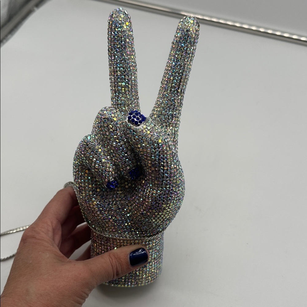 Gorgeous All Crystal Peace Sign Clutch Bag - Picture 6 of 9